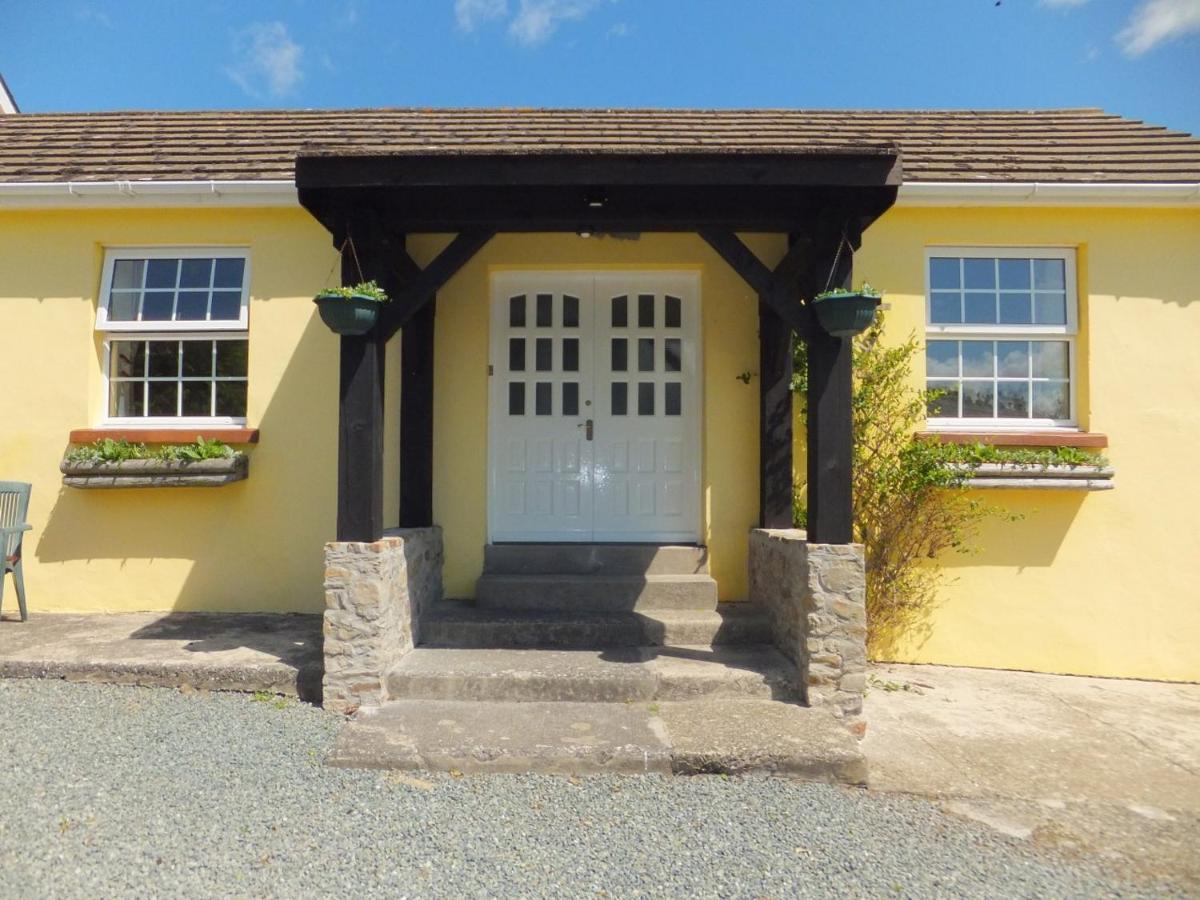 North Headborough Bed & Breakfast Haverfordwest Bagian luar foto